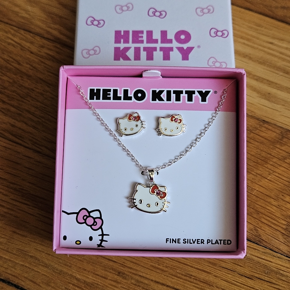 Hello kitty Necklace & Earrings Set